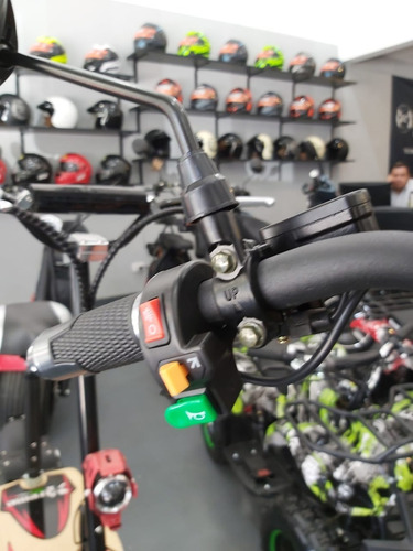 Imagen 10 de 15 de Scooter Chopera Spy Sin Registro Sin Nafta Sin Patente D