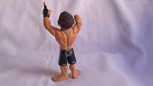 Muñeco - Figura Coleccion Ufc Diego Sanchez (Usado)