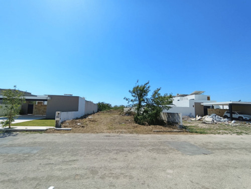 Terreno En Chacte Residencial, Mérida, Yucatán