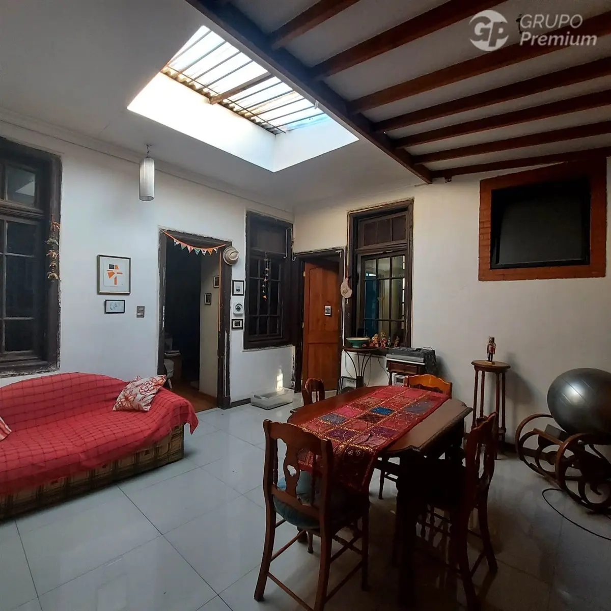 Imagen 3 de 21 de Excelente Casa En Venta De 3 Dorm. En Santiago