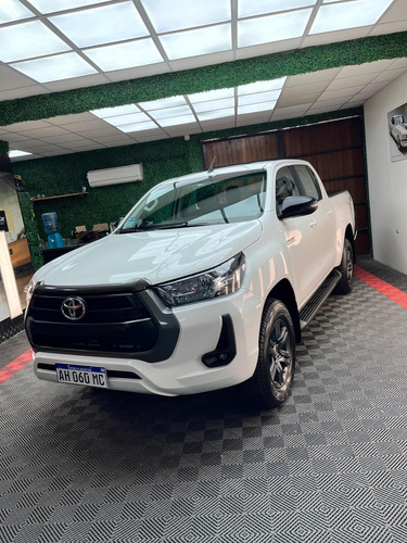 Toyota Hilux Pick-Up 2.8 Cd Sr 204Cv 4X4