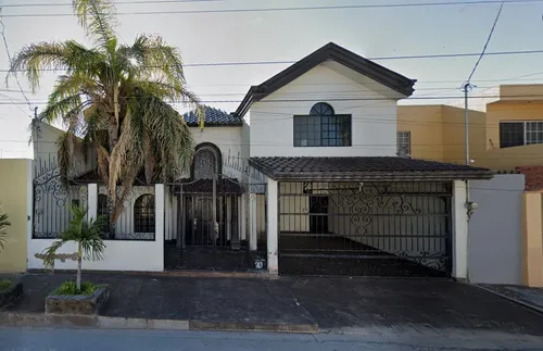 Bonita Propiedad En Venta En Villa Jardin, Lerdo, Durango
