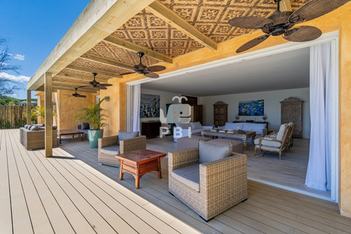Casa De 3 Dormitorios En Barrio Privado - Ref : Pbi3239