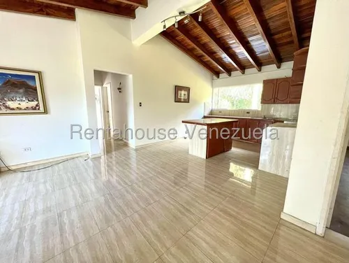 Casas En Venta Mls #25-19468