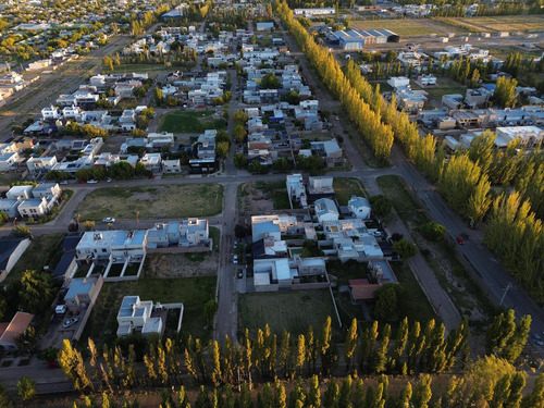 Venta De Terreno En Cipolletti