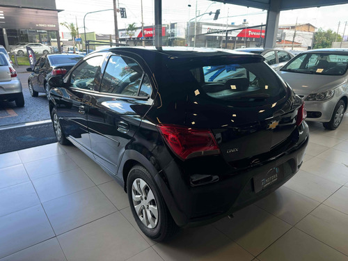 Chevrolet Onix 1.0 MPFI LT 8V FLEX 4P MANUAL