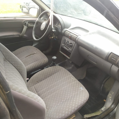 (18) Sucata Gm Corsa 2001 1.0 8v (retirada Peças)