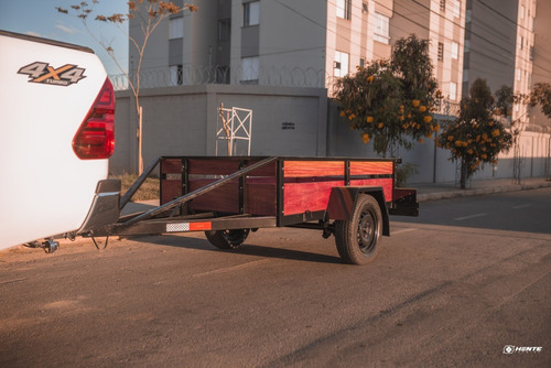Imagem 6 de 9 de Carretinha Utilitária Para Cargas Em Geral