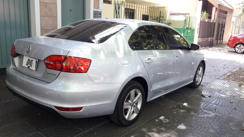 Volkswagen Vento 2.0 Tdi Luxury I 140cv Dsg 2011