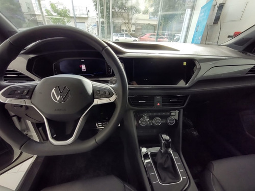 Volkswagen Taos Highline