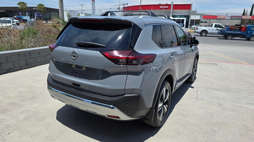 Nissan X-Trail PLATINUM PLUS 2 ROW CVT