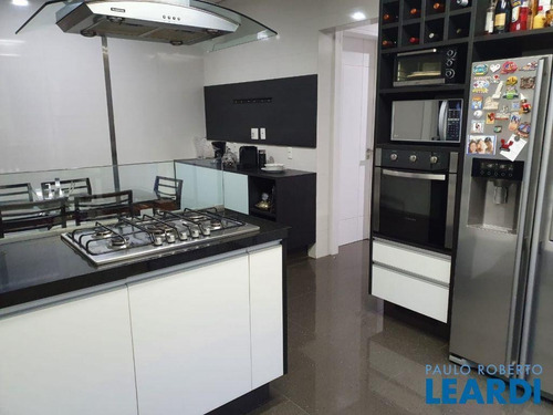 Imagem 10 de 11 de Casa Em Condomínio - Alphaville - Sp - 639010