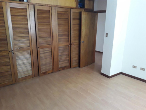 Imagen 9 de 14 de Casa En Venta Mls #22-17758 - Laura Colarusso