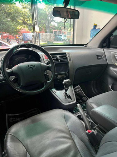Hyundai Tucson Motor 2.0 Diesel
