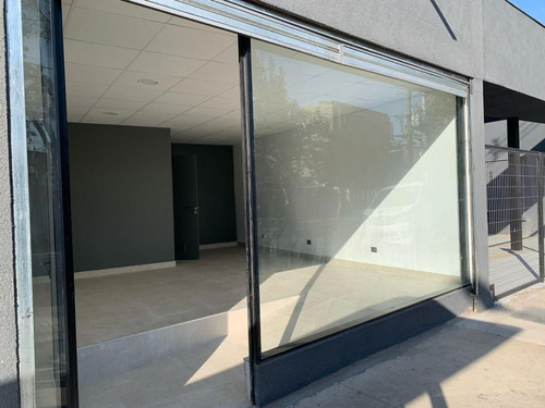 Amplio Local Comercial En San Bernardo Frente A Fiscalía