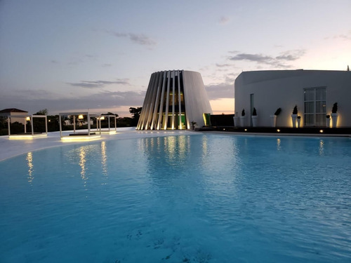 Imagen 16 de 21 de Magnífico Departamento Premium Con Vista Al Lago. Yoo 4-nordelta