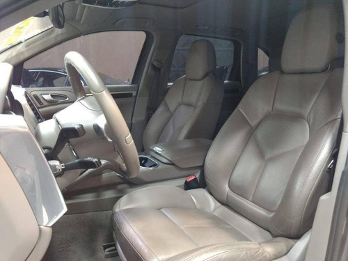 Imagem 4 de 8 de Porsche Cayenne S