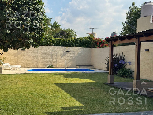 Casa En Burzaco