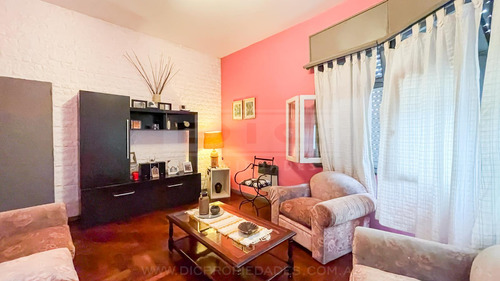 Casa 4 Dormitorios Venta - Florida Mitre/este