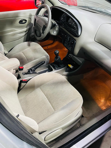 Ford Contour GL V6 MT