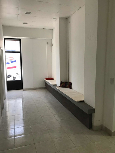 Imagen 2 de 5 de Consultorios En Alquiler