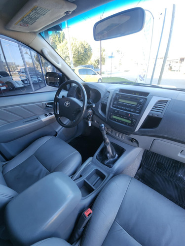 Toyota Hilux Pick-up 3.0 Cd Srv Cuero I 171cv 4x2