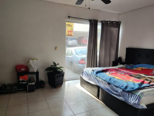 Residencia En Venta En Burgos Bugambilias