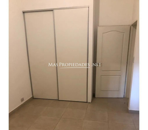 Imagen 10 de 18 de Casa En Venta De 5 Ambientes En Villa Luro