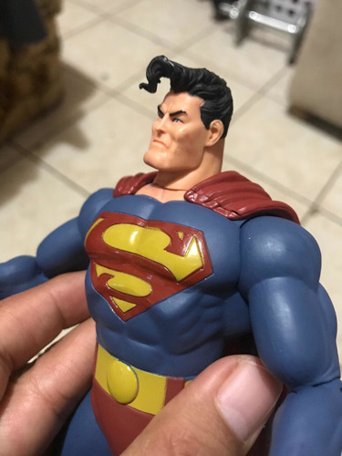 Superman Vs Batman Figura De Superman (Usado)