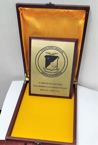 Placa De Homenaje, Reconocimiento Con Caja De Madera 