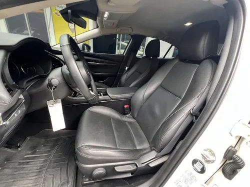 Mazda 3 2.0 Touring