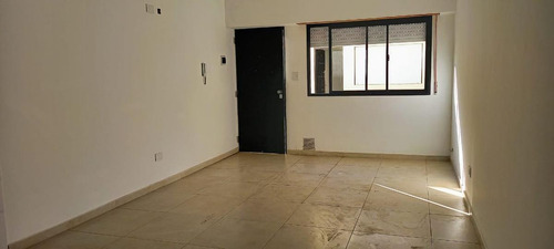 Imagen 5 de 9 de Venta Ph - Barrio Hospitales
