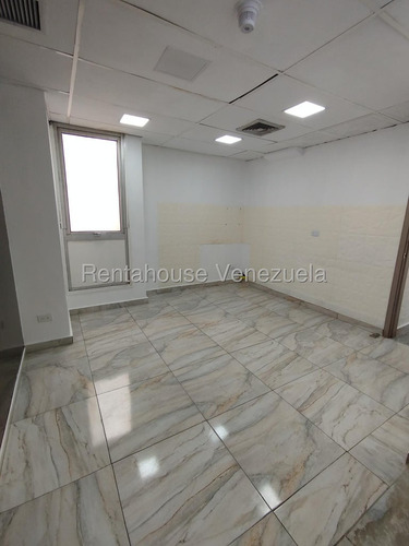 Oficina En Venta En Los Cortijos De Lourdes Mls 25-19927 Yf