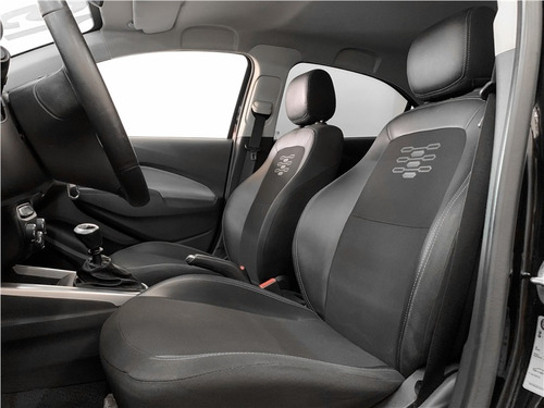 Imagem 12 de 14 de Chevrolet Onix 1.0 Mpfi Lt 8v Flex 4p Manual