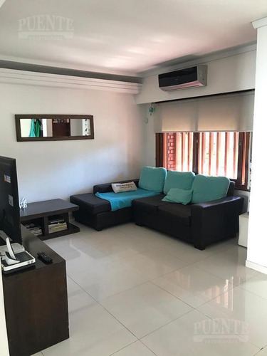 Imagen 3 de 30 de Casa - Banfield Oeste
