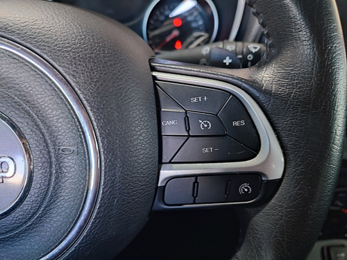 Jeep Compass 2.0 16V FLEX LONGITUDE AUTOMÁTICO