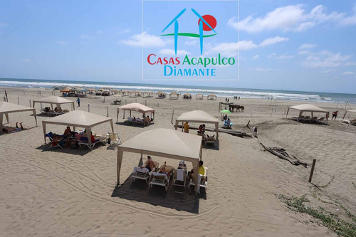 Cad Mayan Lakes 1-501. En Condominio Con Club De Playa. Terraza Con Vista A La Alberca Y Jardines