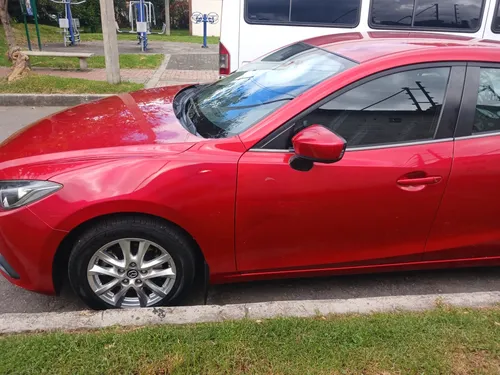Mazda 3 2.0 Prime