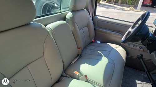Chevrolet Silverado 4.1 Std 2p Gasolina