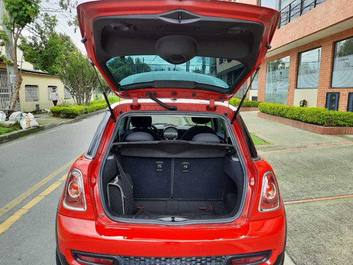 Mini Cooper 2011 1.6 R56 S Coupe 175 Hp