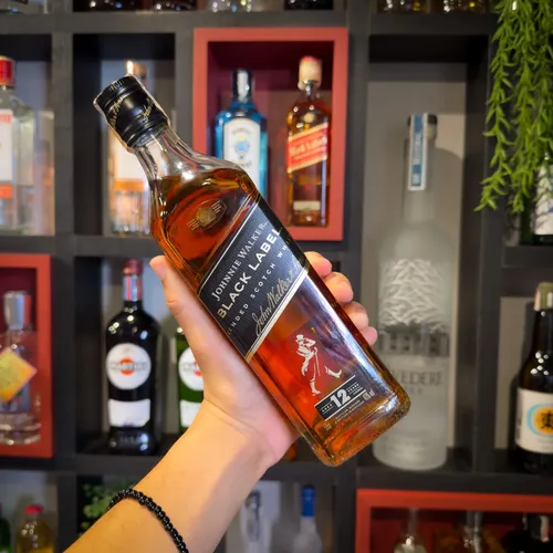 Whisky Escocês Johnnie Walker Black Label 500ml | Parcelamento sem