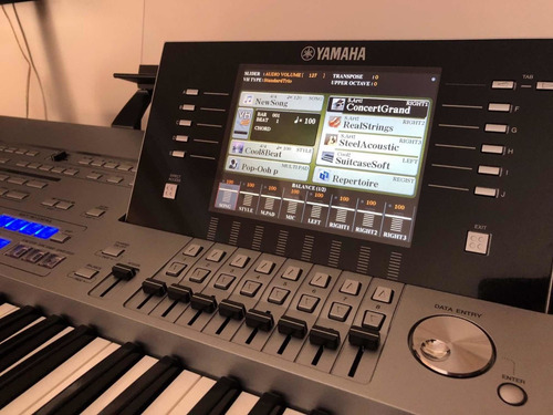 Imagen 2 de 4 de Teclado Yamaha