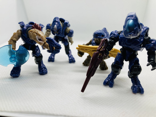 Halo Mega Blocks Covenant Shields Of Requiem Lance 4pz (Usado)