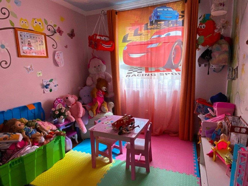 Imagen 14 de 21 de Casa En Perfectas Condiciones En Tranquilo Barrio