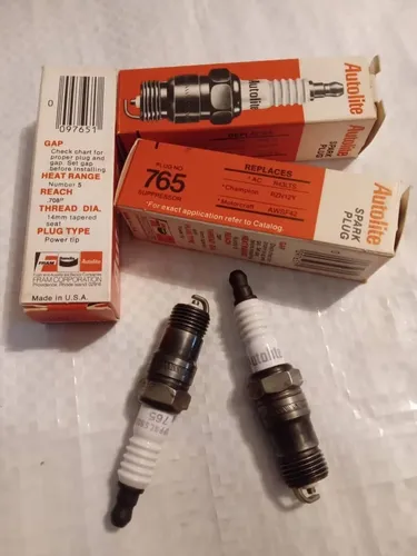 Bujía Autolite 765