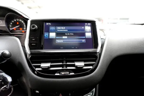 Peugeot 208 Allure At 1.6 Dqu162