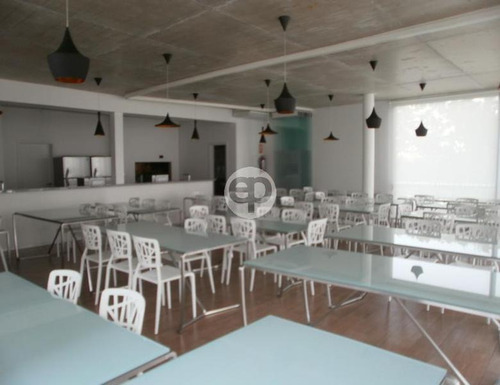 Apartamento En La Brava!
