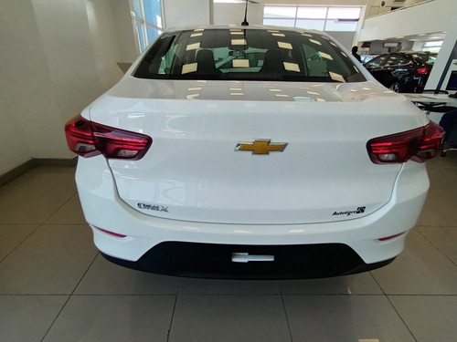 Imagen 20 de 23 de Chevrolet Onix Plus 1.2 Ls Mr