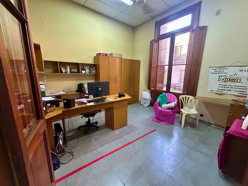 Casa Para Desarrollo / Consultorio En Centro