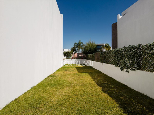 Imagen 5 de 30 de Casa En Renta En Lomas De Angelópolis Iii